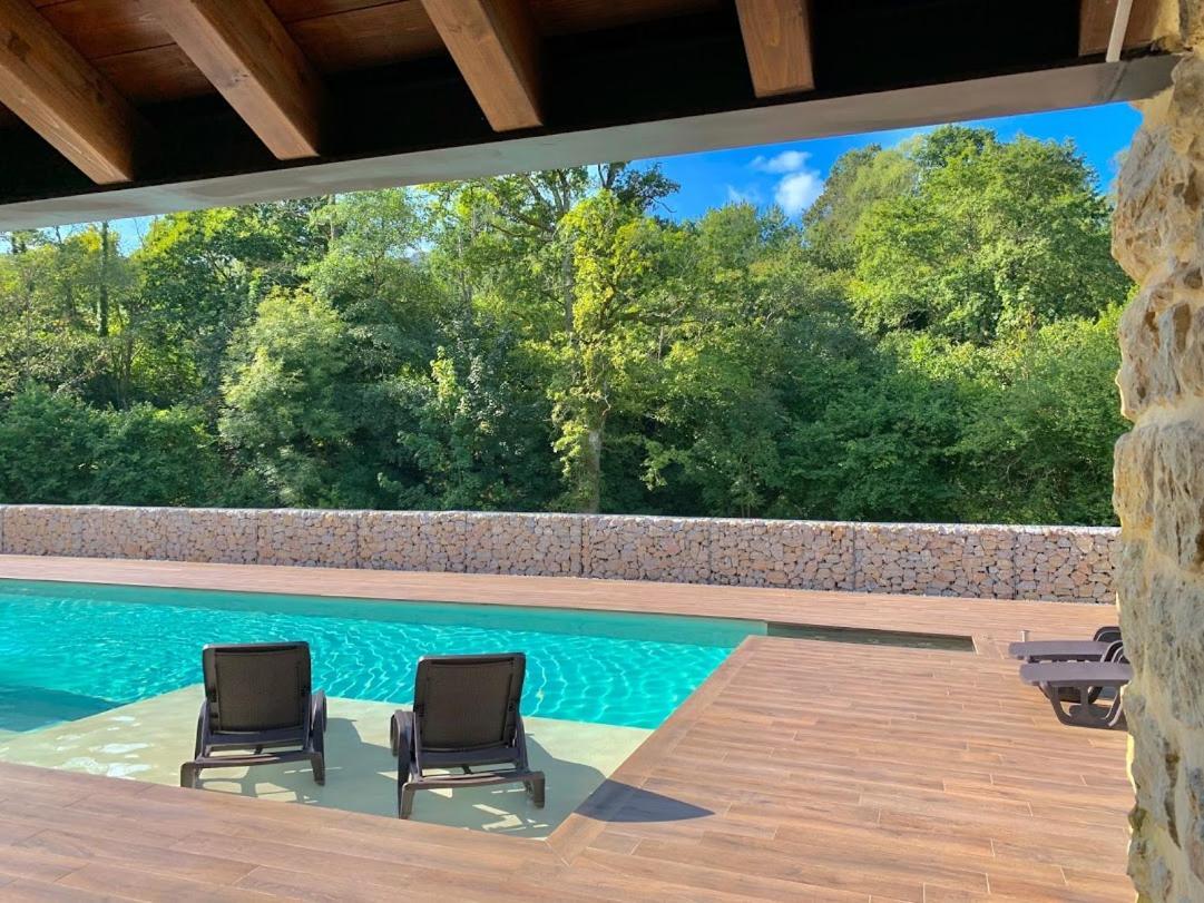 2 Apartamentos En Villa Con Piscina Privada En Asturias El Marquesau Noriega Exterior photo